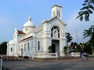 THIẾT KẾ, THI CÔNG NHÀ THỜ